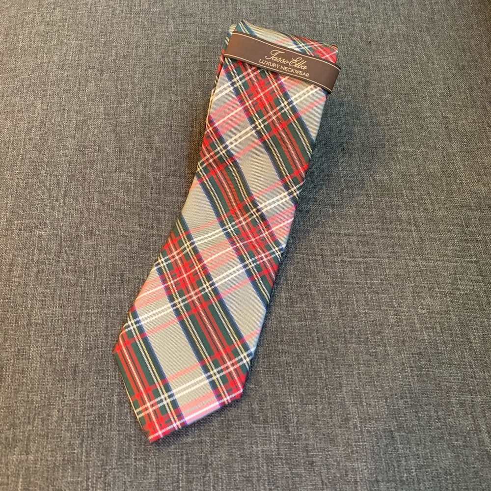 NWT Tasso Elba plaid tie
